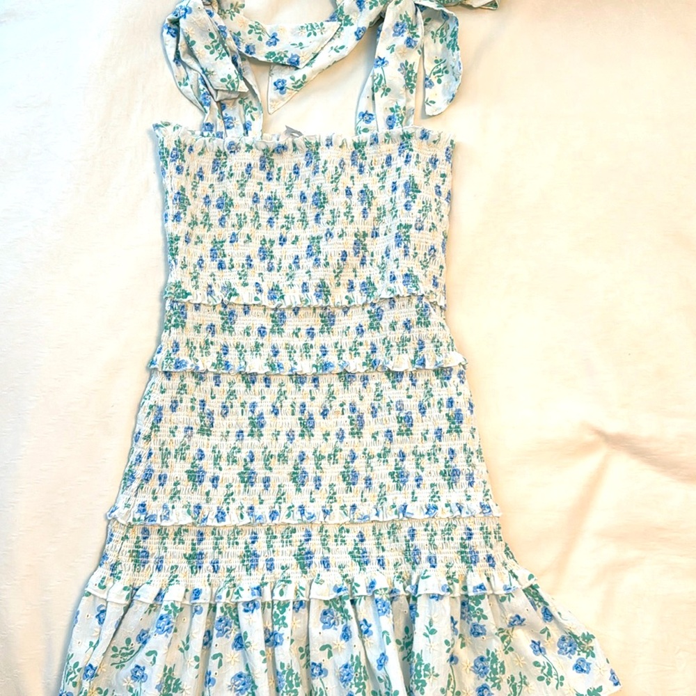 Mable gorgeous smocked eyelet tiered dress - Junior L